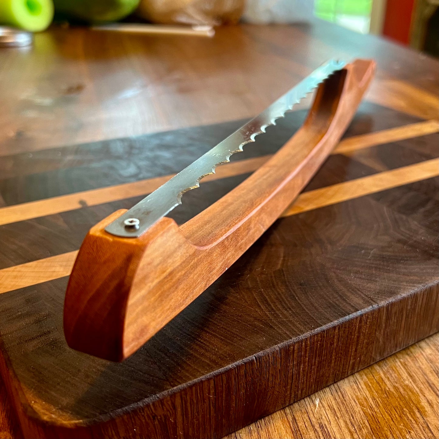 Bread Bow Knife