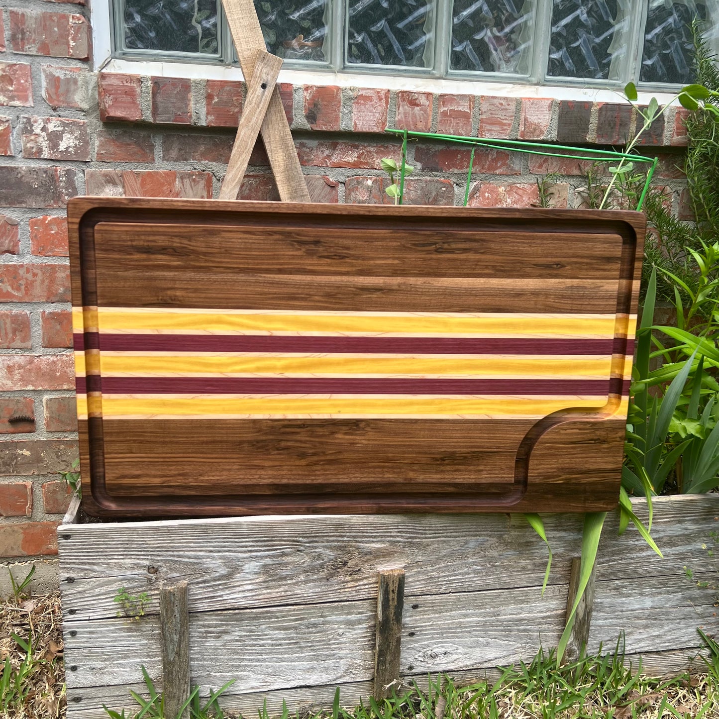 The Pitmaster (Brisket Cutting Board) - 15” x 25”