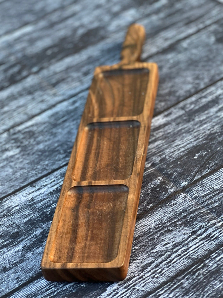 Charcuterie Sampler Cracker Tray