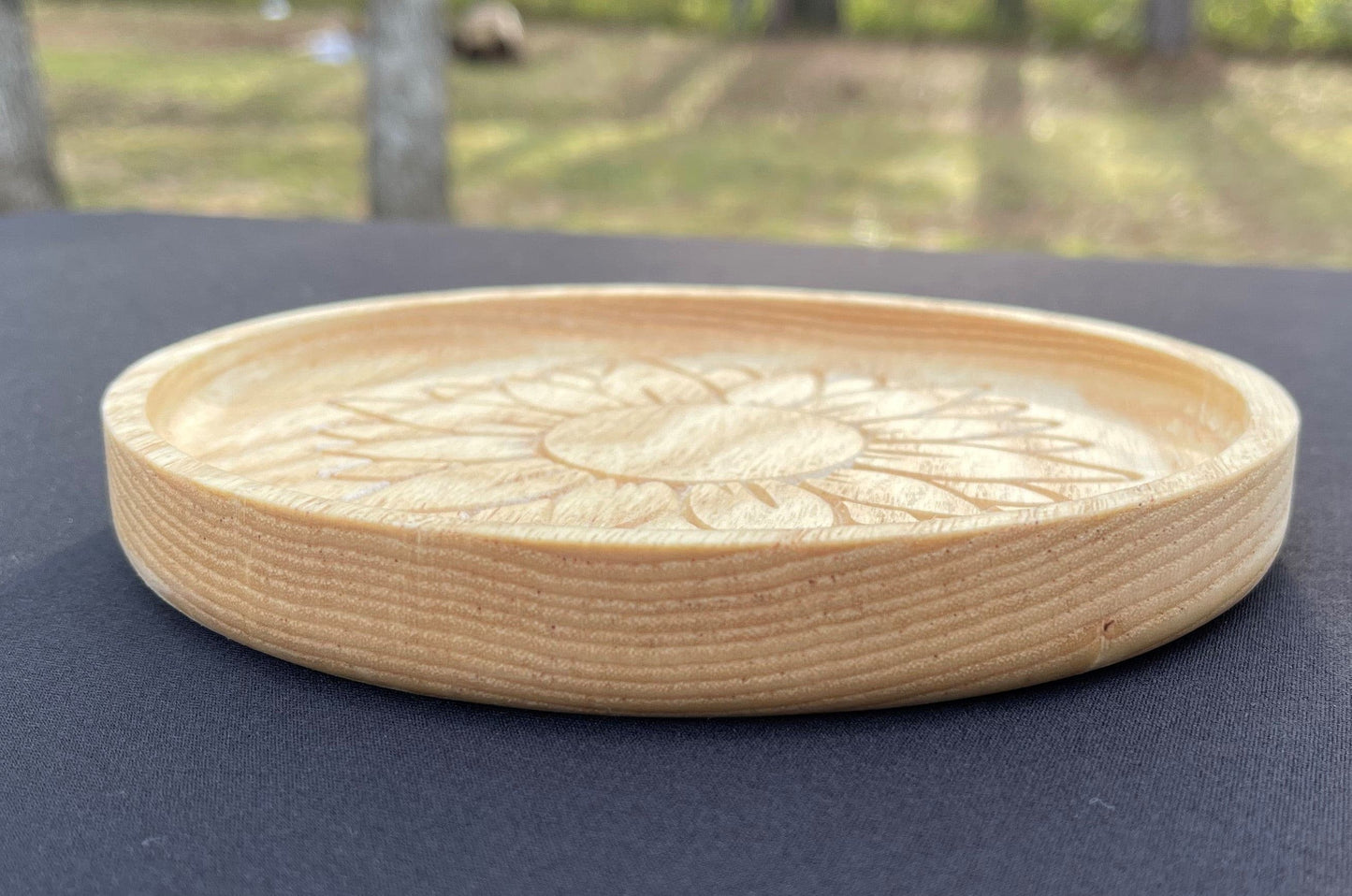 Sunflower Tray - Trey's Woodshop